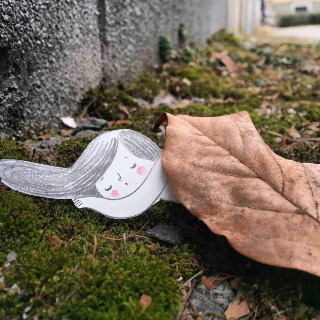 seforapons-doodles-graphite-colouredpencils-leafbedlinen